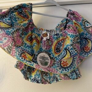 Crop top in size Large. Nwt